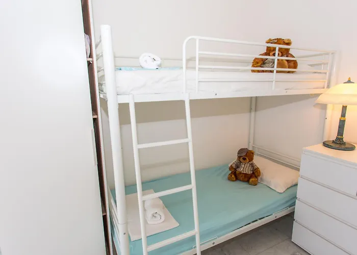 Menton: 3p Avec Terrasse, Parking, Proche Plages Et Centre - Fr-1-196-230 Апартаменти